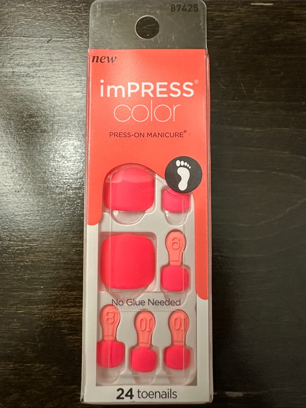 imPRESS Color Press-On Toenails in Hot Pink
